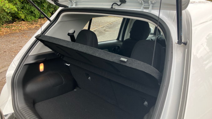 Hyundai INSTER 85kW 01 49kWh 5dr Auto Electric Hatchback - Image 43